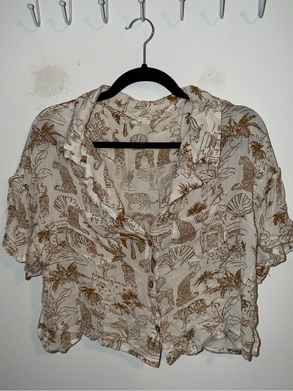 O'Neill Cream Button-Front Crop Shirt with Brown Print